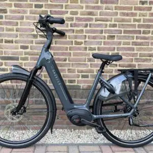 Nieuwe Gazelle Grenoble C5 / 49 cm. / Belt / Bosch performance hmb.