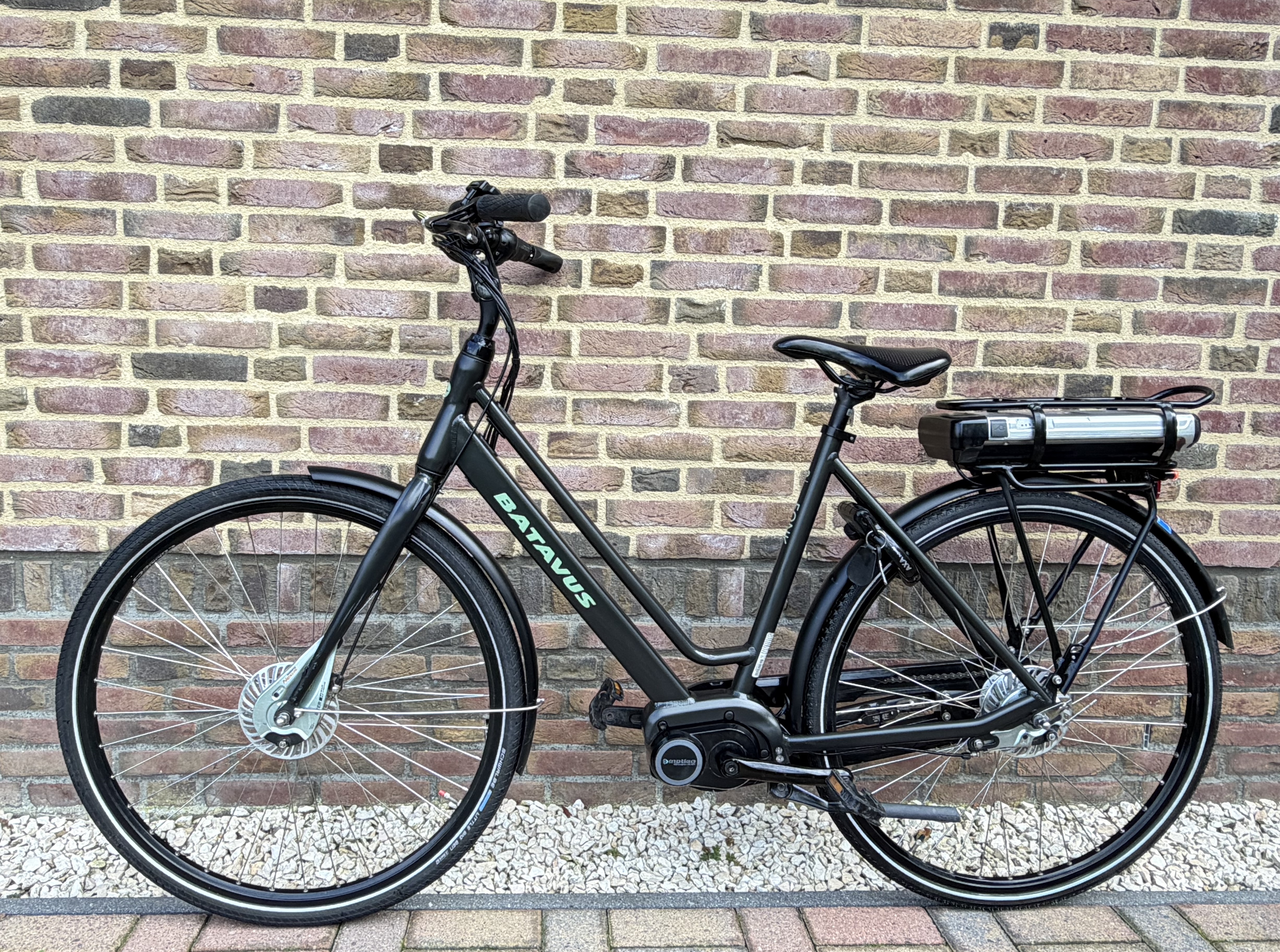 Batavus Fonk / 53 cm. / Bj.: 2022 / eMotion middenmotor / 522 wh.